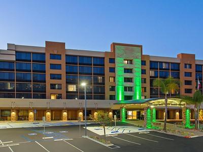 - Pomona By Ihg Diamond Bar